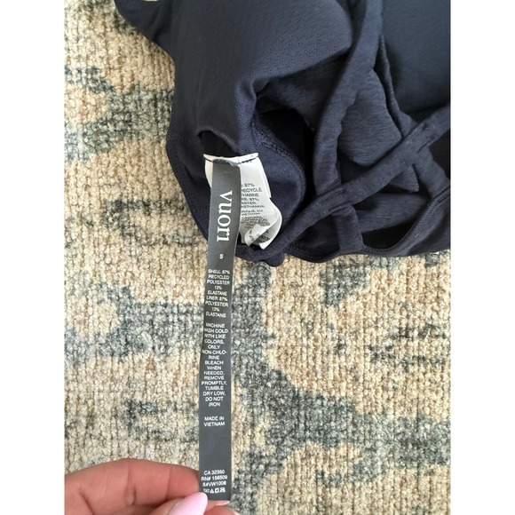 Vuori Long Line Elevation Bra Navy Small Pristine Condition - Picture 3 of 3